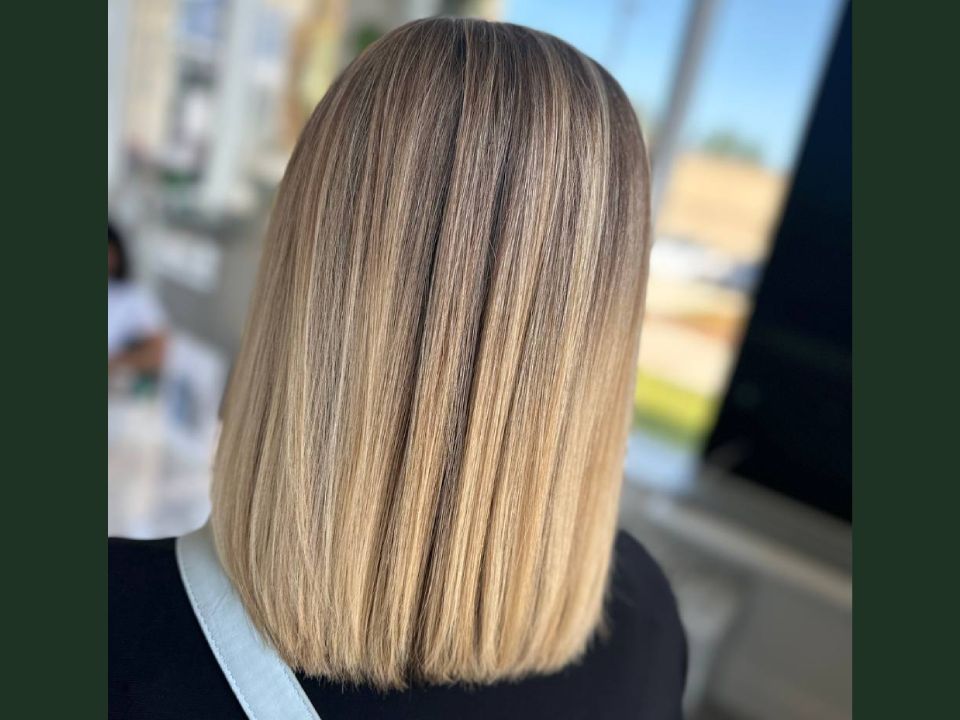 Blunt Blonde Lob